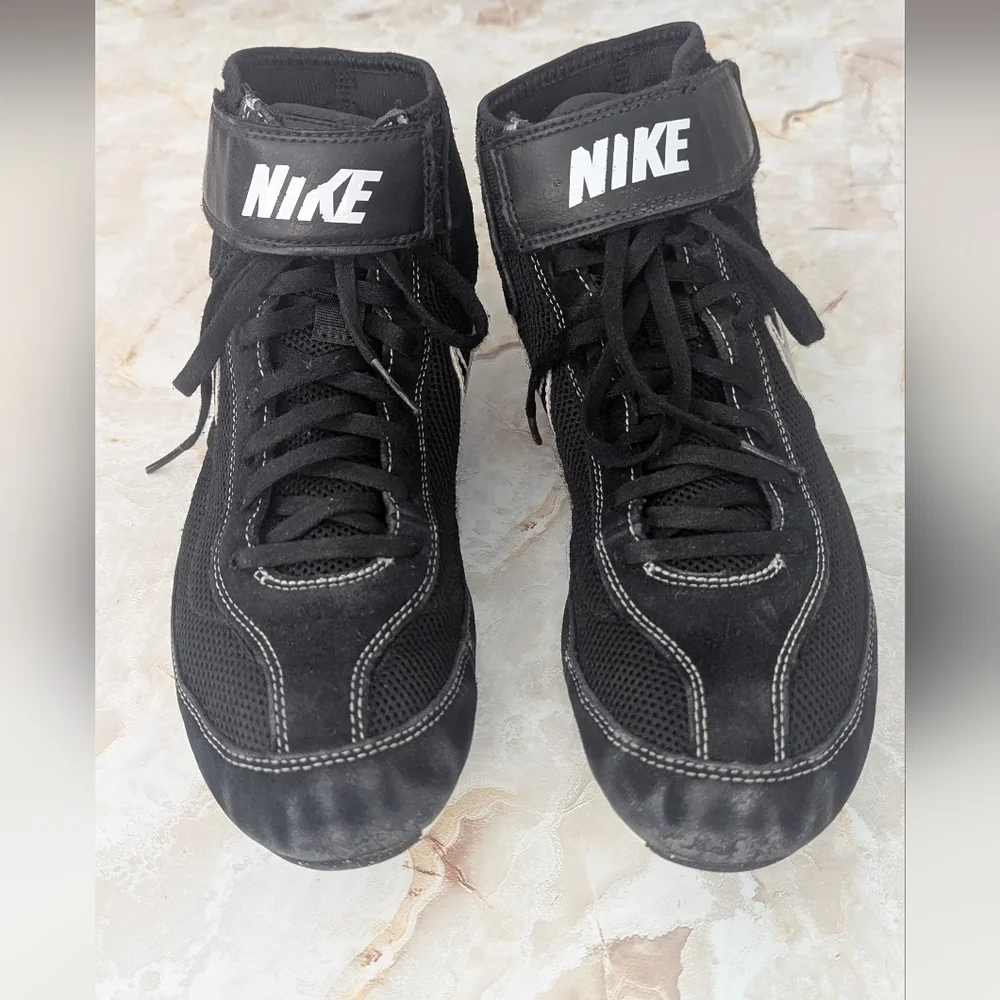 Nike Men's Speed Sweep VII Wrestling  Size 7.5